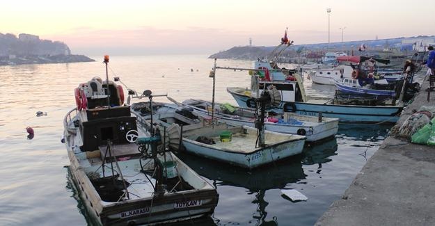 Otobüsü Otel Yaptılar Balık Teknelerinin Peşine Düştüler