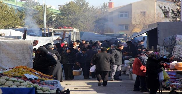 Doğu'da göller, dereler buz tuttu