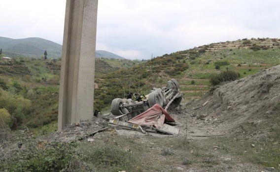 İzmit'te trafik kazası: 1 ölü