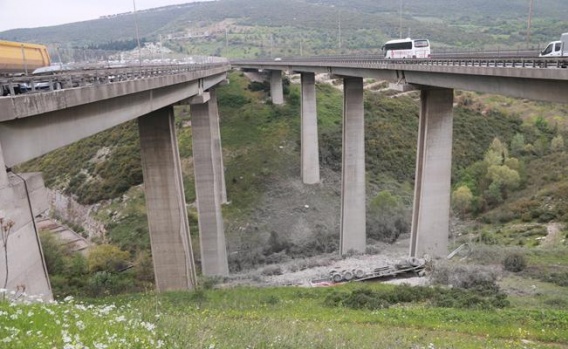 İzmit'te trafik kazası: 1 ölü