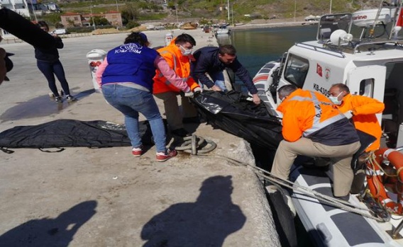 Egede Batan Sığınmacı Teknesi