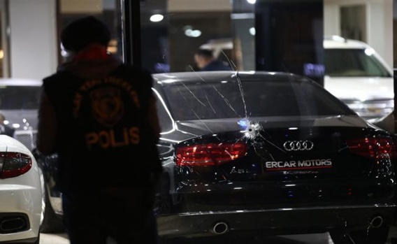 İstanbul'da Oto Galeriye Silahlı Saldırı