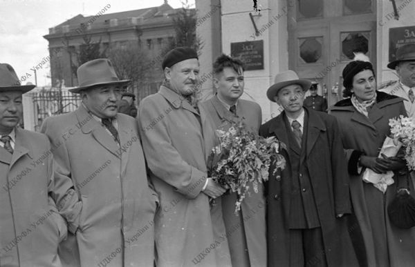 Nâzım Hikmet'in yayınlanmamış fotoğrafları