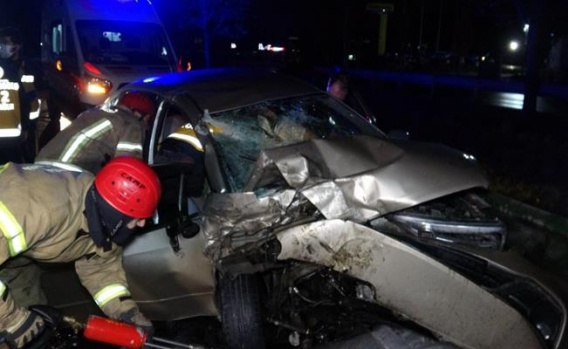 Bursa'daki kazada 2'si ağır 3 kişi yaralandı