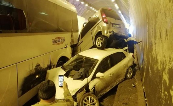 Bolu Dağı Tüneli Trafik Kazası