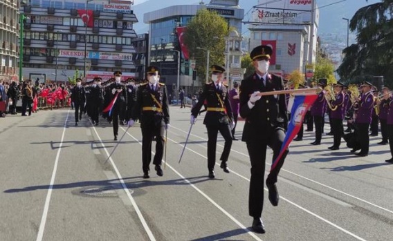 Cumhuriyet Bayramı Bursa'da Coşkuyla Kutlandı