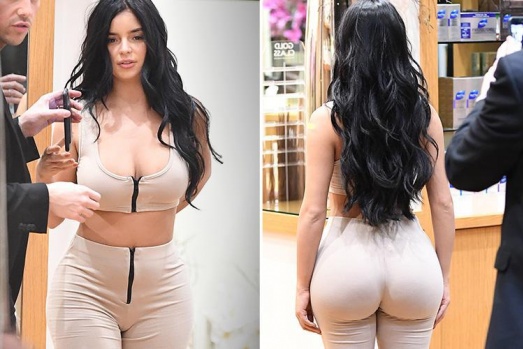 Demi Rose Muhteşem Fiziğiyle Adından Söz Ettiriyor