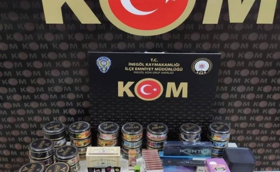 Bursa'da kaçak alkol ve tütün operasyonu