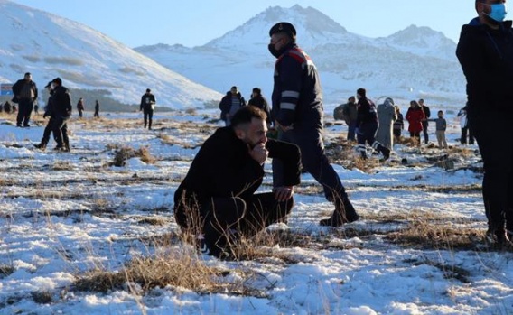 Kayseri Erenler'de Otobüs Devrildi