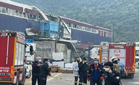 Bursa Kestel'de Plastik Fabrikasında Patlama