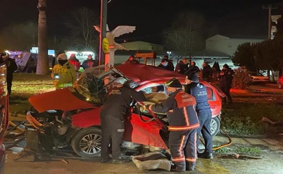 Mudanya'daki kırmızı ışık kazası