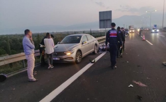 Orhangazi Kavşağındaki Kazada 2 Kişi Ağır Yaralandı