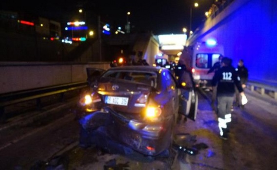 Bursa Osmangazi'de Zincirleme Trafik Kazası