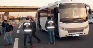 Bursaspor taraftarları polis eşliğinde stada gönderildi