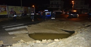 Bodrum’da su borusu patladı