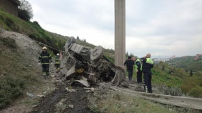 İzmit'te trafik kazası: 1 ölü