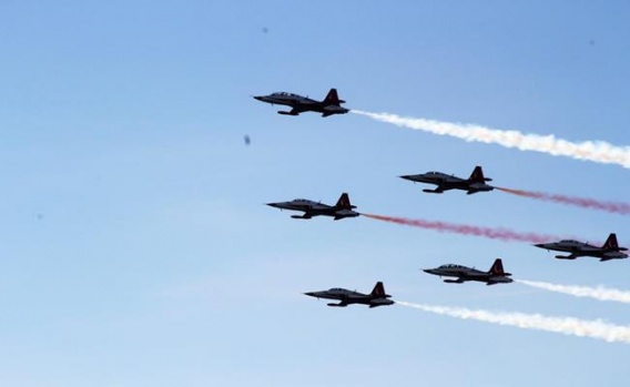 Türk Yıldızları Ölüdeniz Hava Oyunları Gösterisi