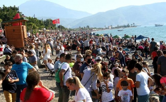 Türk Yıldızları Ölüdeniz Hava Oyunları Gösterisi