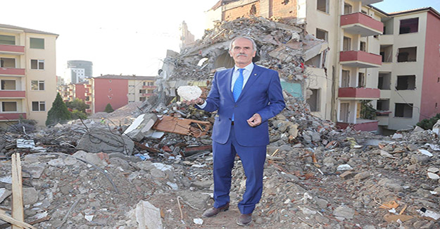 Bursa'da Kentsel Dönüşüm Kapsamında 2100 Bina Yıkıldı
