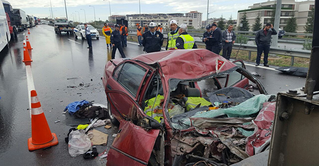 Bursa Otobanı'nda Kaza Dehşeti: 3 Ölü
