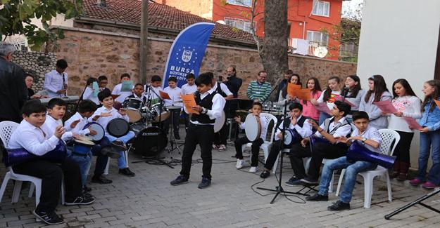 Çocuklar hayallerindeki Bursa’yı yazdı