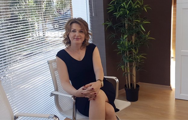 Epilasyona giden kadınlara kanser tanısı kondu