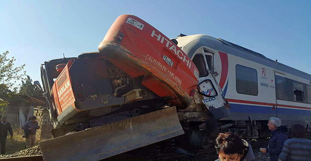 İzmir’de feci tren kazası: 5 yaralı