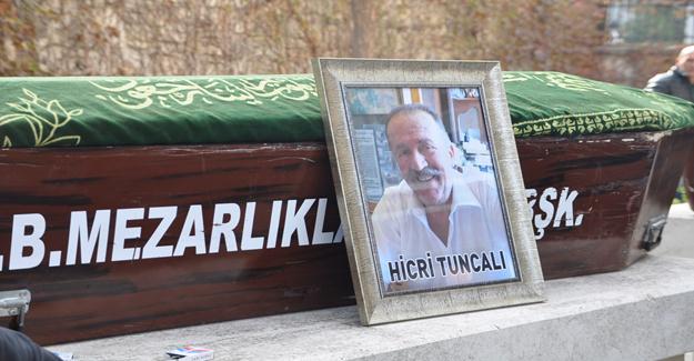 Koleksiyoner Hicri Tuncalı defnedildi