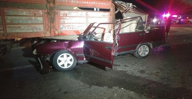 Konya Ereğli'de Otomobil römorka çarptı: 1 ölü