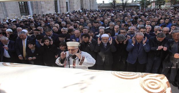 Milli Görüş Lideri Erbakan'ın dünürü Necati Altınöz'e son görev