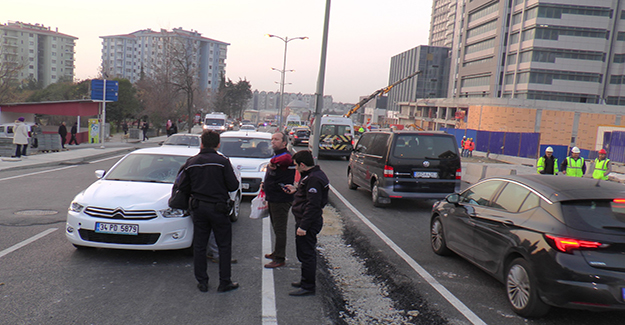 Üniversite öğrencisine otomobil çarptı