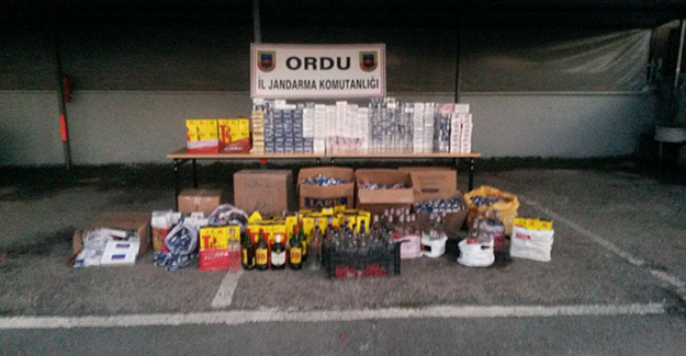 Ünye’de kaçak sigara ve içki ele geçirildi