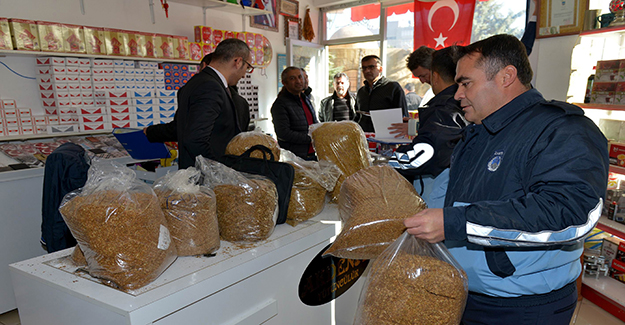 Antalya'da 65 bin kaçak sigara ve 350 kilo tütüne el konuldu