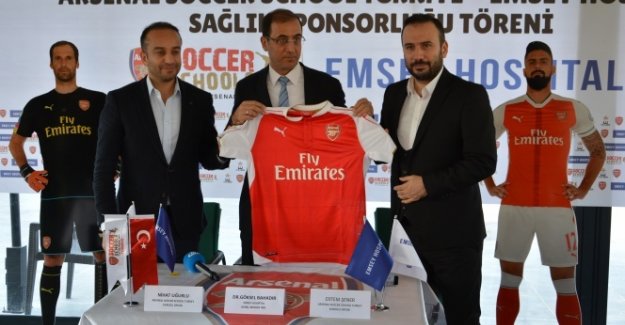 Arsenal'in sağlık sponsoru Emsey