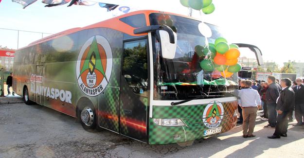 Aytemiz Alanyaspor'a yeni otobüs