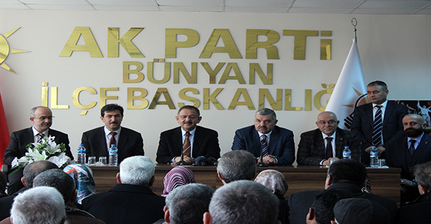 Bakan Özhaseki: "Başkanlık sistemini ülkemizin geleceği için istiyoruz"