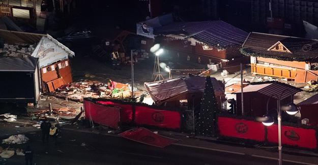 Berlin’de Tırla Pazara Dalan Saldırgan İtalya’da Öldürüldü