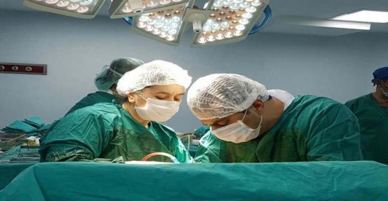 Böbrek beklerken beyin ölümü gerçekleşen kadın karaciğeri ile bir kişiye umut oldu