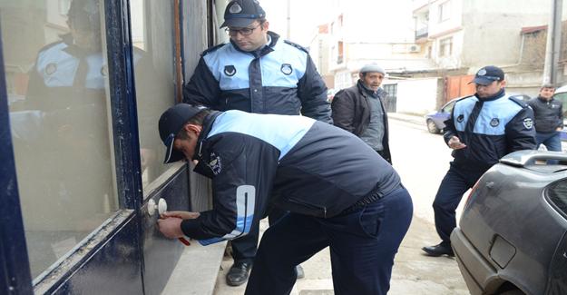 Bursa'da Merdiven Altı İmalathaneye Baskın