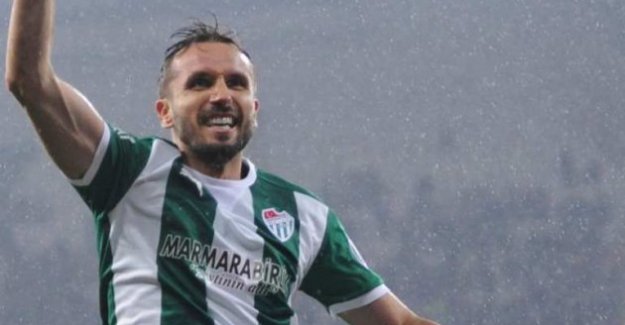 Bursaspor'da Sivok kadrodan çıkarıldı