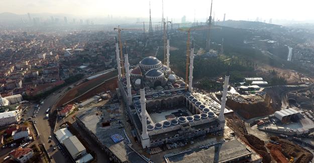 Çamlıca Camii'ndeki son durum havadan görüntülendi