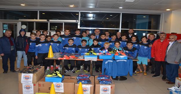 Gemlik Belediyespor'da Malzeme Sevinci