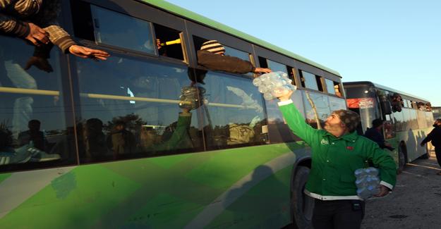 Halep’ten kaçan mağdurları İHH karşılıyor