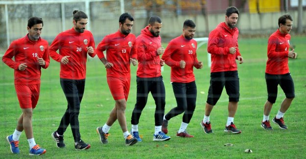 İnegölspor’da hedef play-off