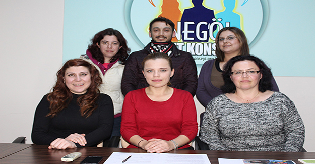 Kediler 6 saat, köpekler 17 saat aç kalınca donarak ölüyor