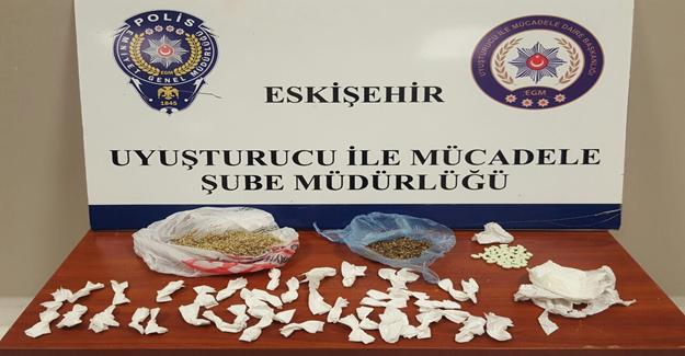 Polisten üç mahallede uyuşturucu uygulaması