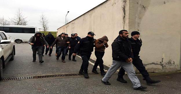 Sakarya’da 7’si DAEŞ, bir PKK’lı, bir DHKP-C’li adliyeye sevk edildi