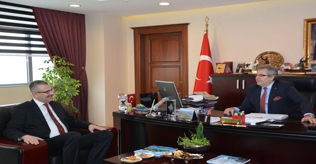 Başkan Ali Özkan, Komşu İlçelere Ziyaretlerini Sürdürüyor
