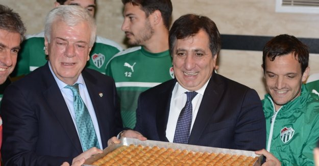 Bursa Valisi İzzettin Küçük'ten Bursaspor'a Ziyaret