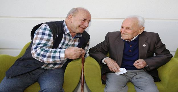 102 yaşındaki Gürdaş uzun ömrün sırrını paylaştı